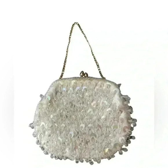 Vtg PURSE Hand Made Hong Kong WHITE Sequin & Beaded W/ Gold Tuck In Chain Handle - Picture 6 of 6